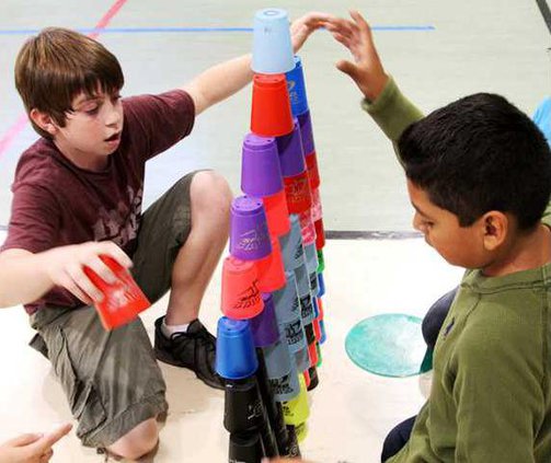 2CupStacking